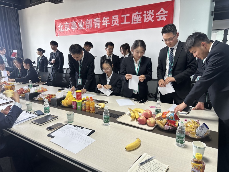 上传1.jpg
