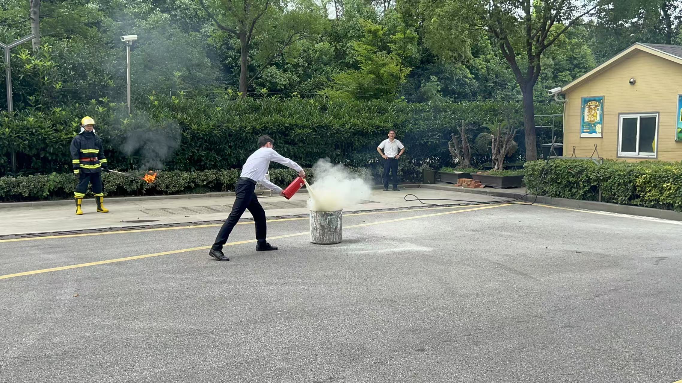现场图片 (2).jpg