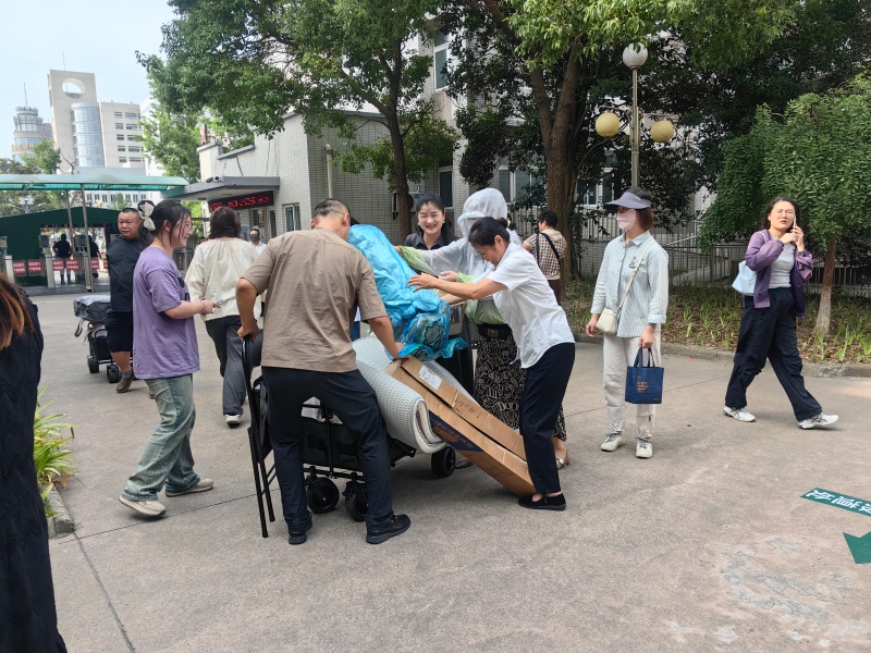 1758511651572918.jpg 江苏工程职业技术学院8.jpg