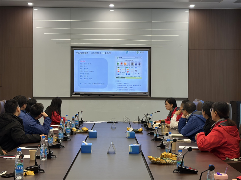 1765778544641020.jpg 培训照片 (2).jpg