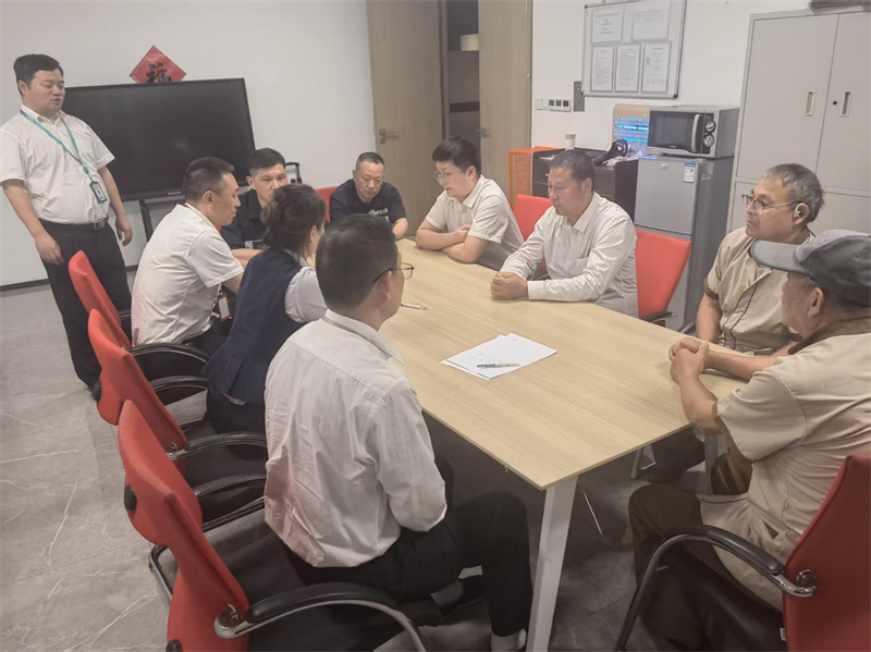 进行应急预案培训.jpg