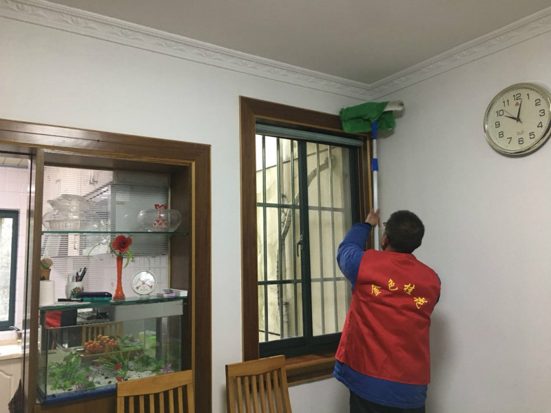 1520085225578038.jpg 清理房顶死角_meitu_6.jpg