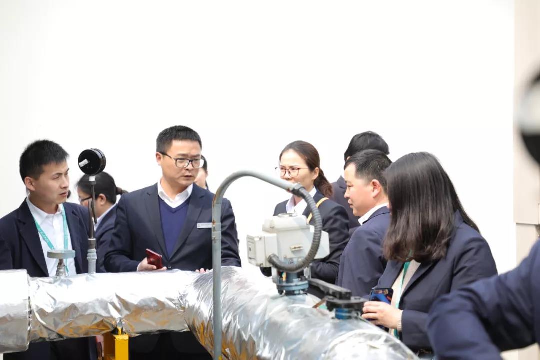 12设备平台.jpg