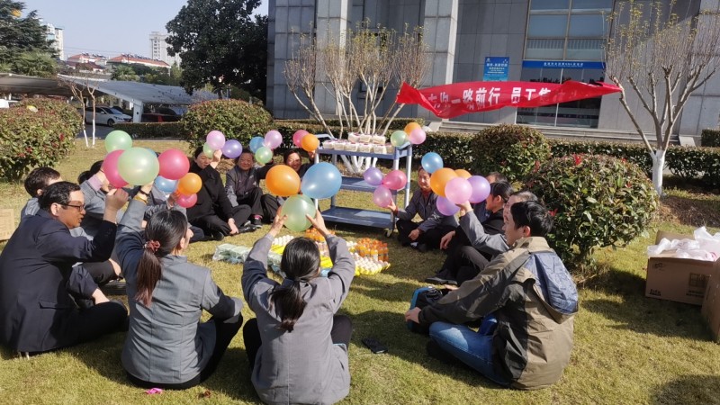 唱生日歌.jpg