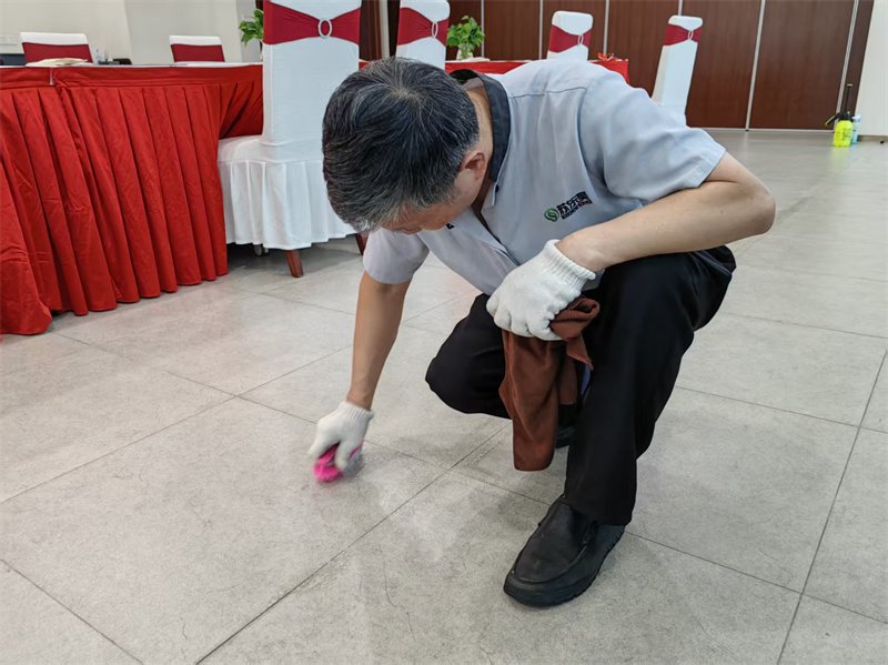 保洁1.jpg