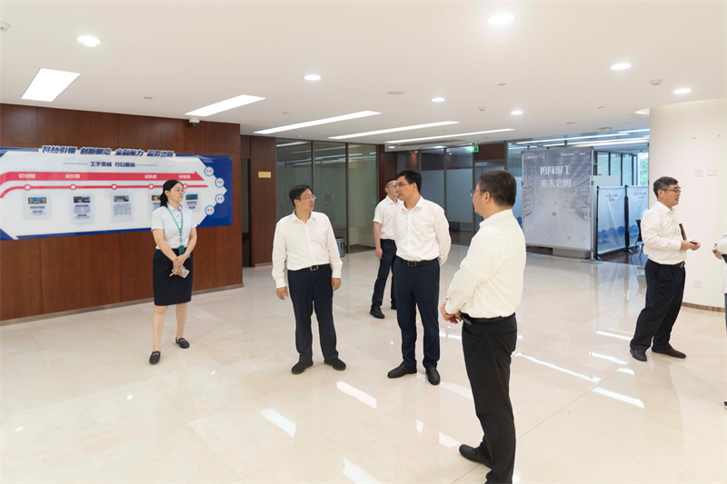 施工现场检查.jpg