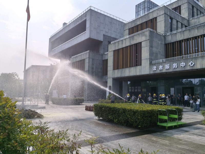 图片13.jpg